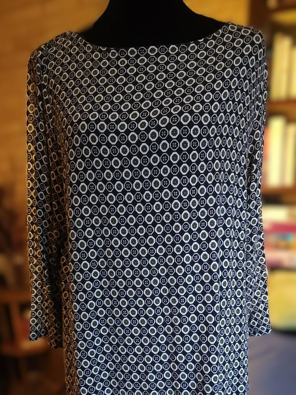 J.Jill Wearever Collection Tunic Style split back top Size L